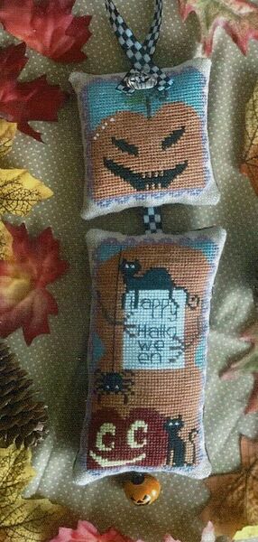 Halloween Greetings - cross stitch pattern by Romy's Creations