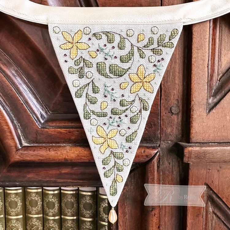 Winter Floral Bunting (view 4)