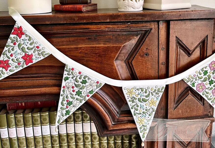 Winter Floral Bunting