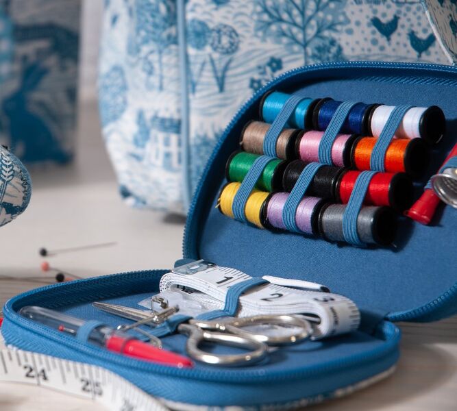 Sewing Kit: Woodland Cottage